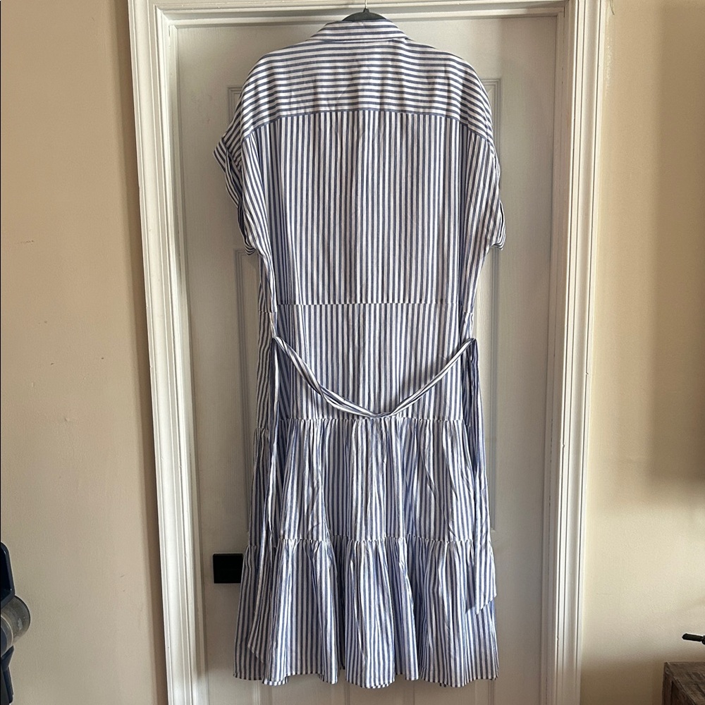 Lauren Ralph Lauren Striped Blue & White Tiered Shirt Dress - Picture 8 of 9